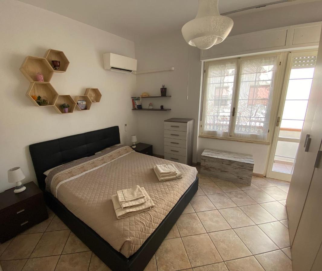 Lovely Sardinia Apartment Porto Torres Zewnętrze zdjęcie